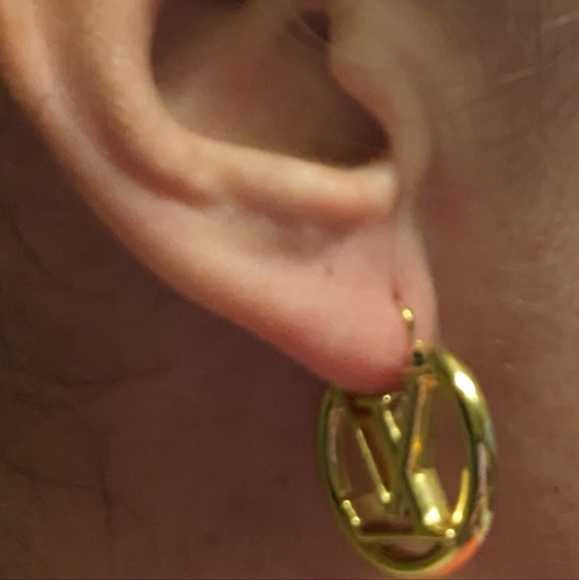 ***SOLD****Louis Vuitton Louise PM Earrings - Picture 8 of 10